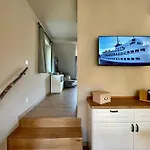 Appartement Eldena 12 *